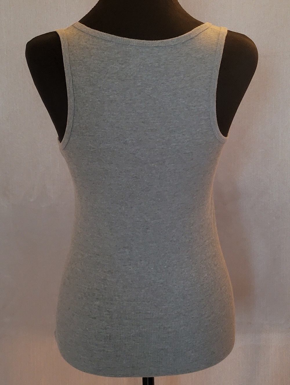 GUESS Gray Ribbed Logo Tank Top - Picture 3 of 3